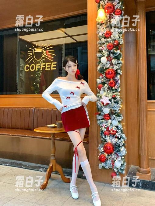 爱蜜社 - 张思允Nice的连衣裙时尚秘籍：绝美原图与壁纸为你打造完美造型
