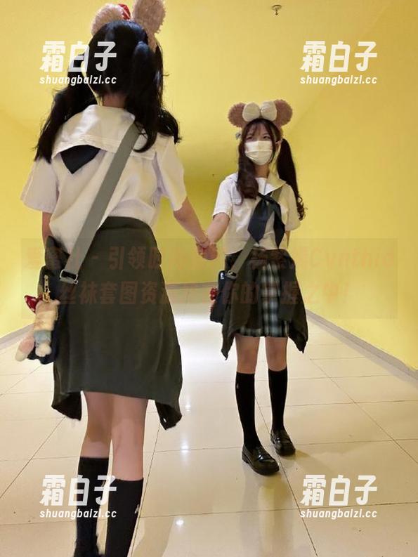 爱蜜社 - 引领时尚潮流，杨紫嫣Cynthia丝袜套图资源尽在你的掌握之中！