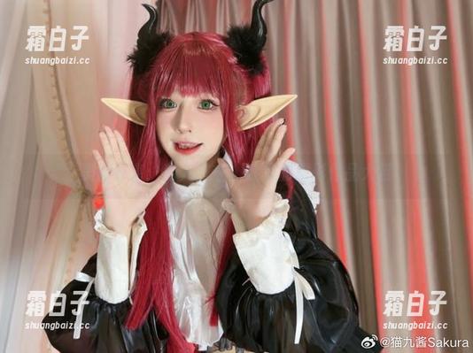 美图分享：猫九酱在浴缸里的摄影作品大赏