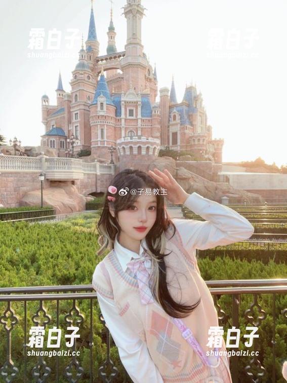在家也能如此动人，白易子教主的居家原图资源大放送