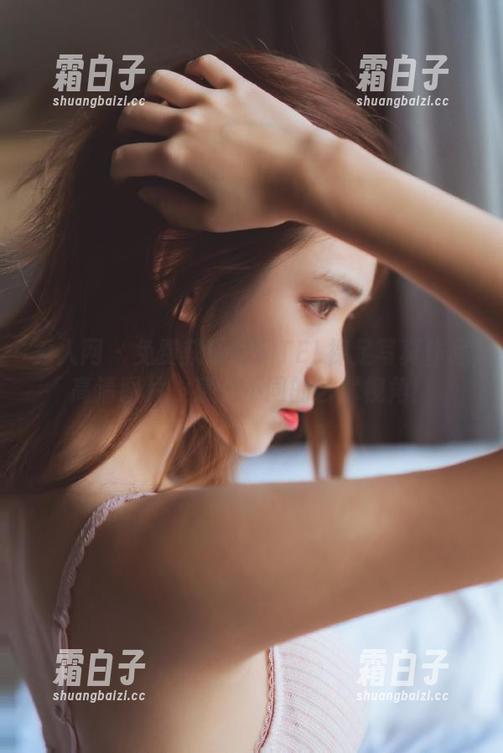 秀人网 - 免费获取外科TEL裸足写真作品高清图片，感受不同的艺术视角！