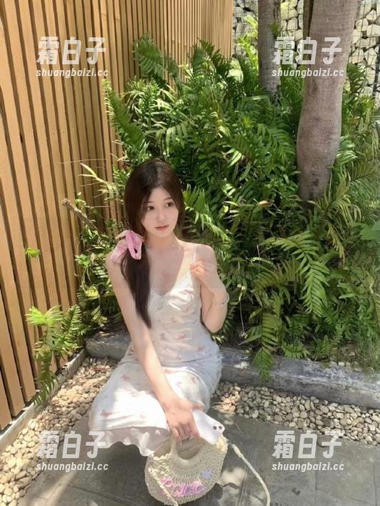 秀人网 - 宋愉愉的白丝图集：透过图片看见不一样的资源