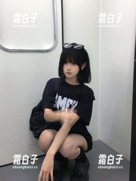 秀人网 - 热门推荐！小乔babyb棉袜高清写真，尽情享受视觉盛宴与少女心的碰撞！