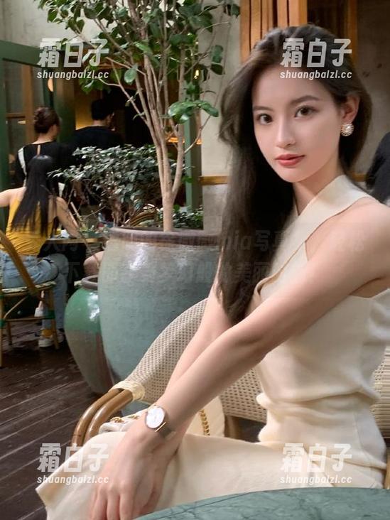 秀人网-徐微微mia 秀人网 - 透明的徐微微mia写真集,轻松下载即享受梦幻般的美丽时刻!
