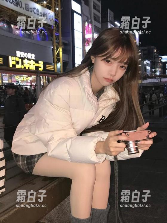 秀人网 - 月酱儿轻松驾驭学妹风格，原图作品令人心跳加速，绝对不容错过！
