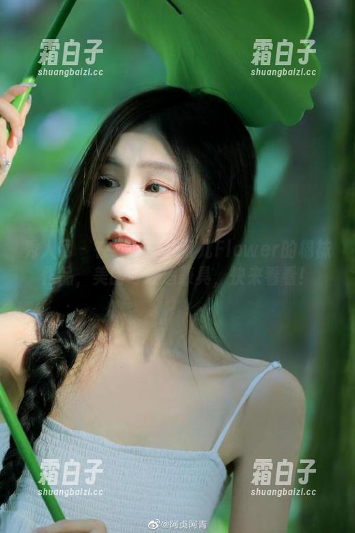 秀人网 - 在线展示朱可儿Flower的棉袜作品，美丽与舒适兼具，快来看看！