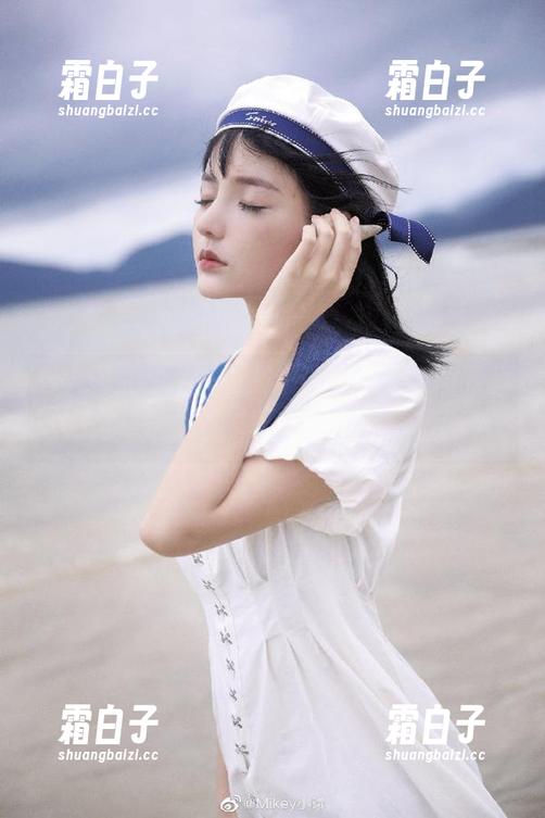 秀人网-王心悦 秀人网 - 精致丝袜写真,王心悦原图下载,清新优雅的视觉体验让你心动不已