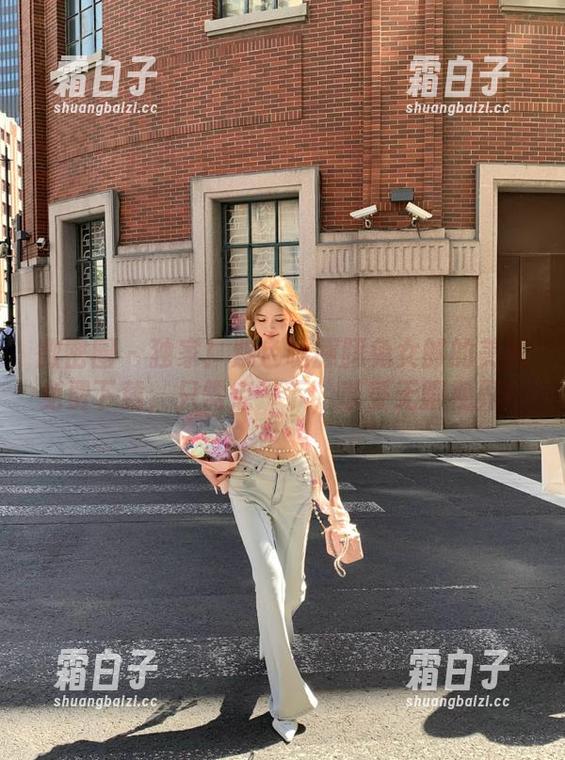 微密圈 - 独家！紫色哒豚豚兔女郎的美图免费下载，只需点一下，享受无限视界！