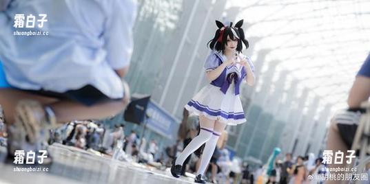 邂逅胡桃喵：美少女万华镜理与迷宫少女的绝美COS原图