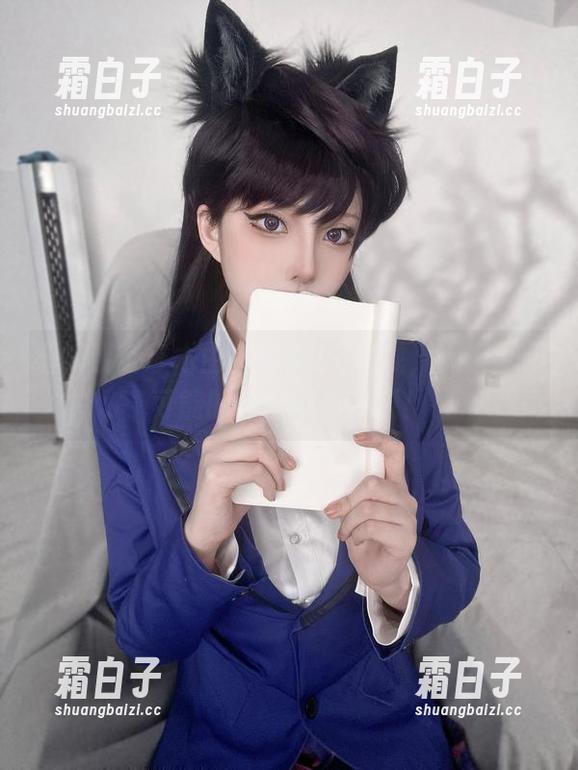 细腻镂空艺术由菌烨tako呈现，探索无限可能的作品集和资源！