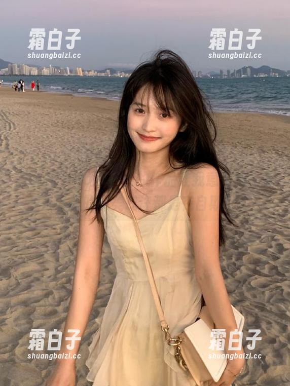 蜜桃社 - Rola护士的作品让我意识到，我一直以来的审美或许都是在自欺欺人！