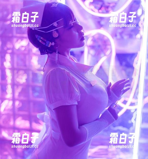 超皮皮皮奶倾心打造裸足系列图包，让你体验自然之美的每一瞬