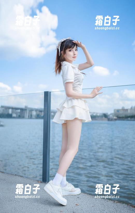 微密圈 - 探索轩子巨2兔的秘密，高清写真集展示她独特的魅力与风格！