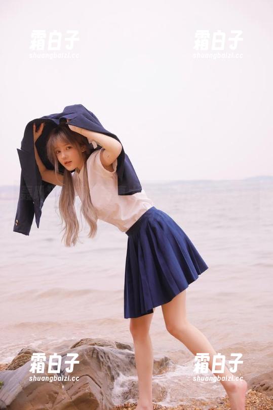轰趴猫 - 高清写真大赏：Ellie艾栗栗修女的艺术魅力与风格展现