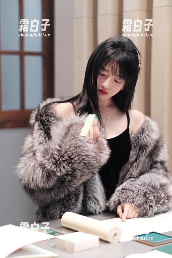 微密圈 - 阿色女孩写真作品集：每一张原图都是艺术的闪光点