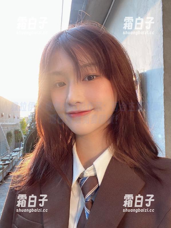 雅拉伊 - 欣悦的摄影作品：百合主题图册现已开放免费获取！
