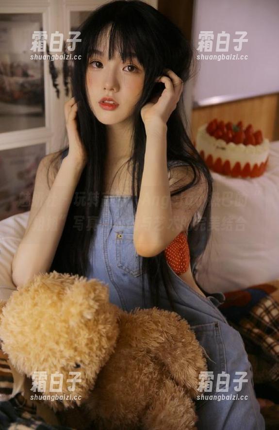 魅妍社 - 玩转高清：Angela小热巴的“姐姐”写真，时尚与艺术的完美结合